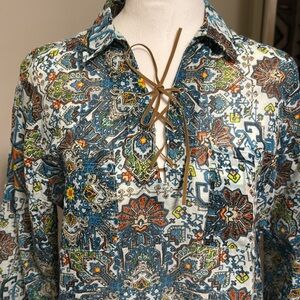 Cotton daisy ladies top lightweight 100% cotton, vibrant colors size small